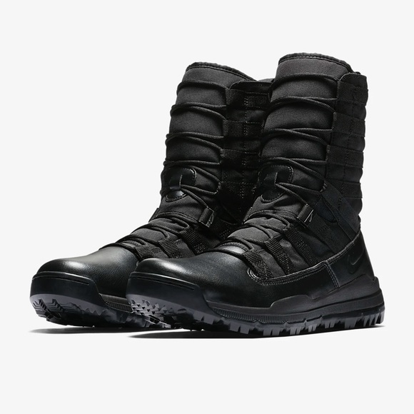 Nike SFB Gen 2 8” Tactical Boot Sneakers - Picture 3 of 16